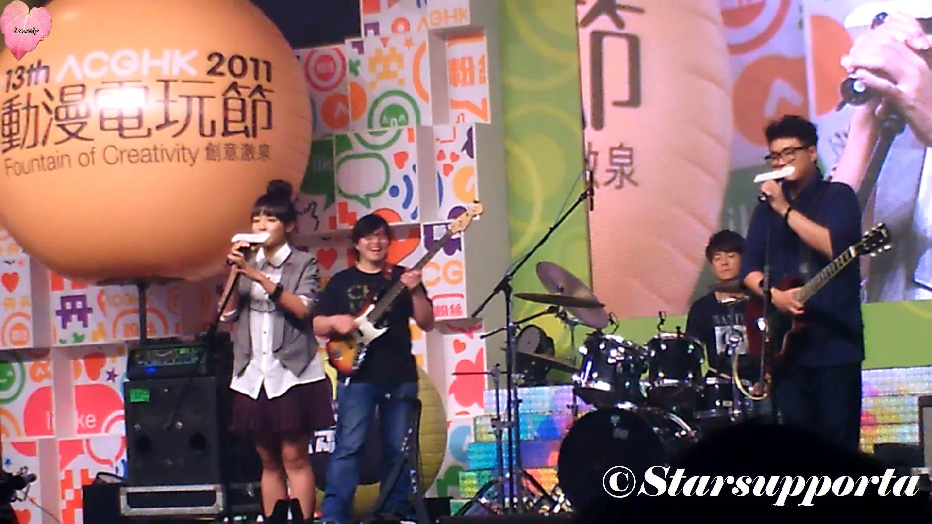 20110801 香港動漫電玩節 - 主舞台: 糖兄妹 @ 香港會議展覽中心